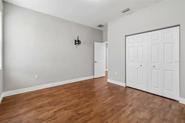 Listing Photo 27