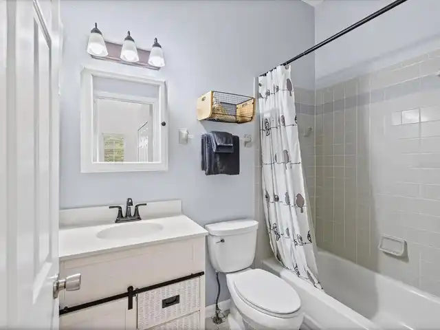 Listing Photo 21