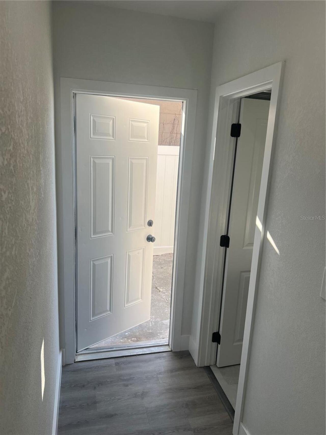 Listing Photo 5