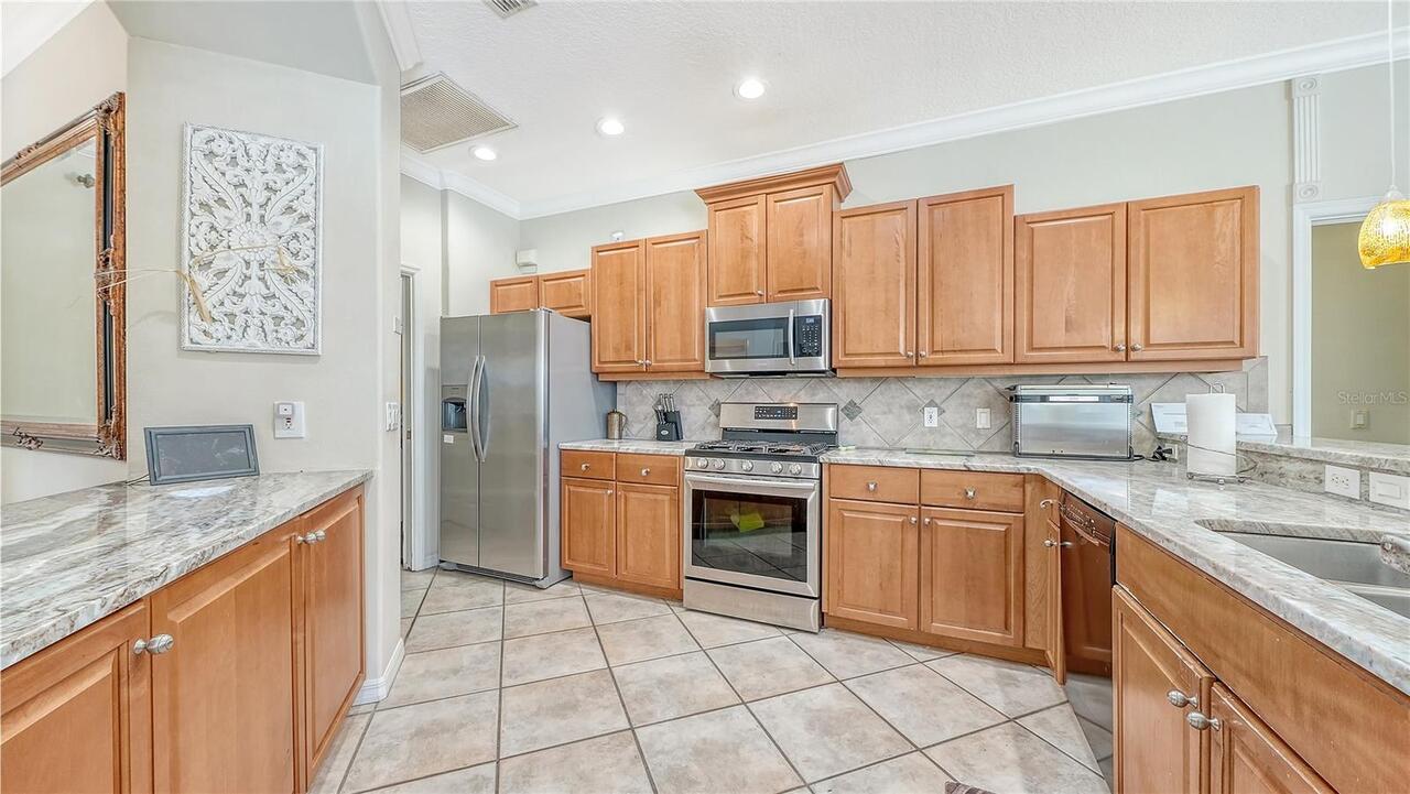 Listing Photo 15