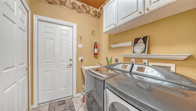Listing Photo 19