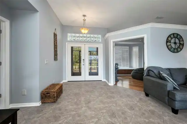 Listing Photo 6
