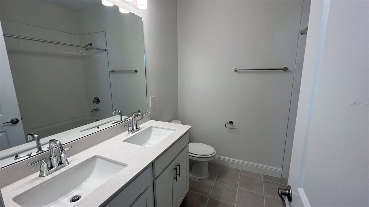 Listing Photo 33