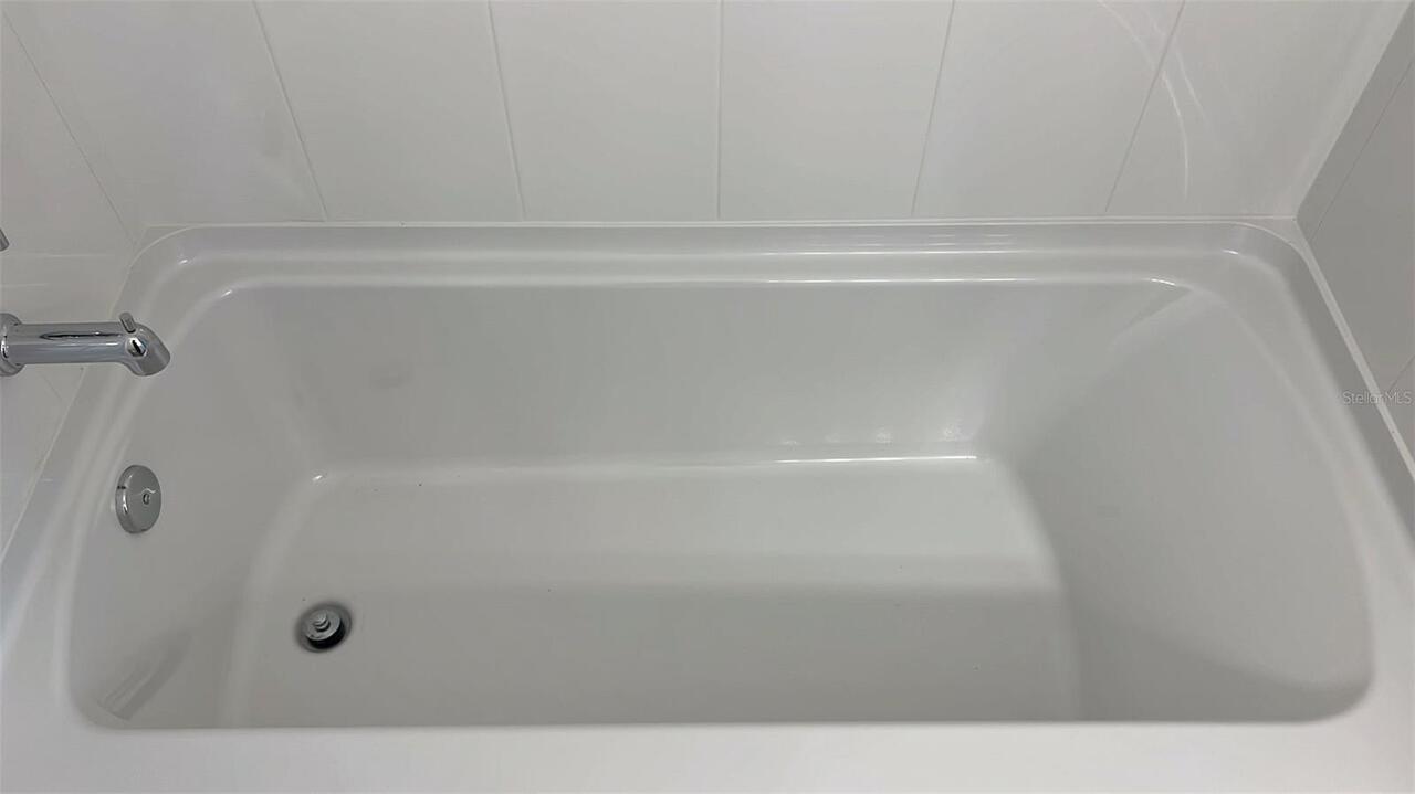 Listing Photo 35