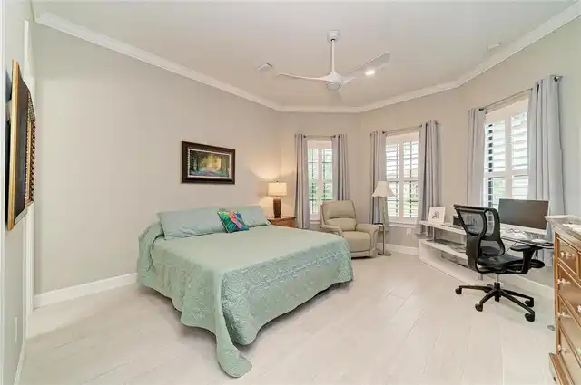 Listing Photo 43