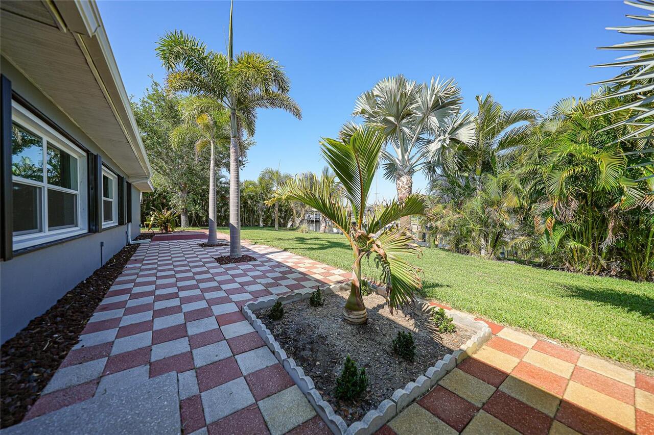 Listing Photo 33