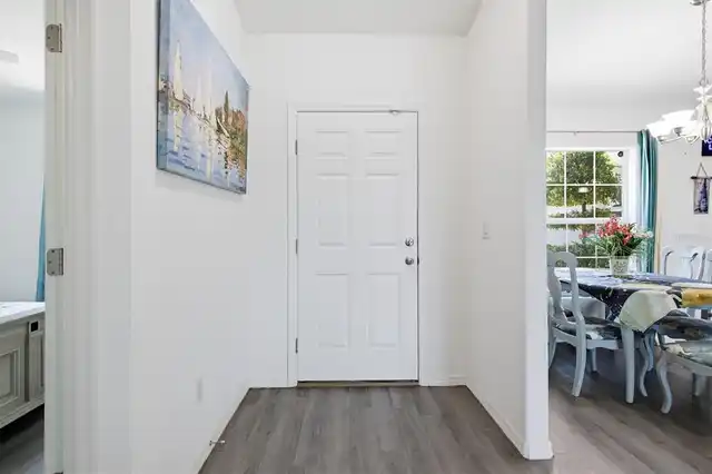 Listing Photo 7