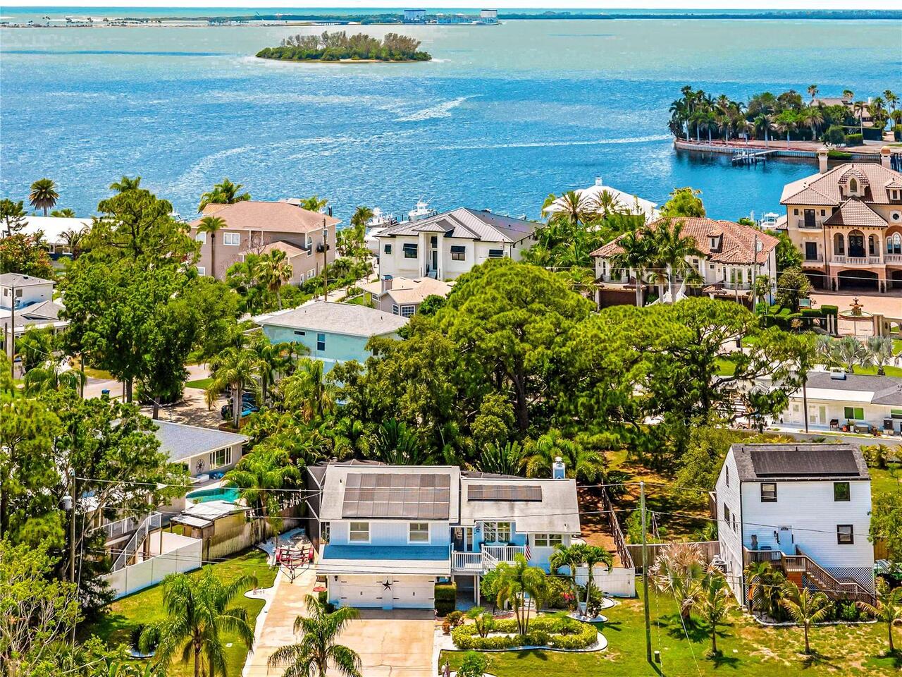 Palm Harbor Real Estate
