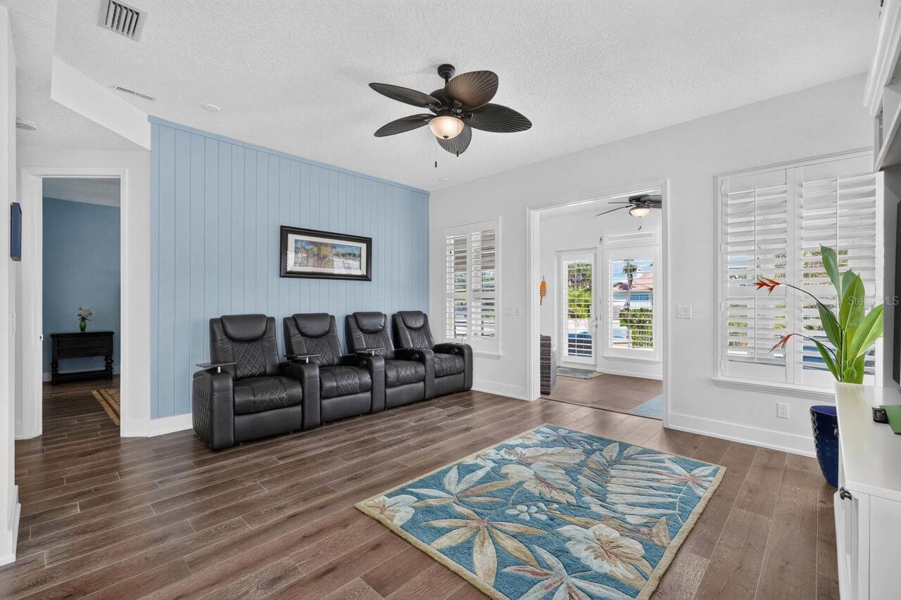Listing Photo 13