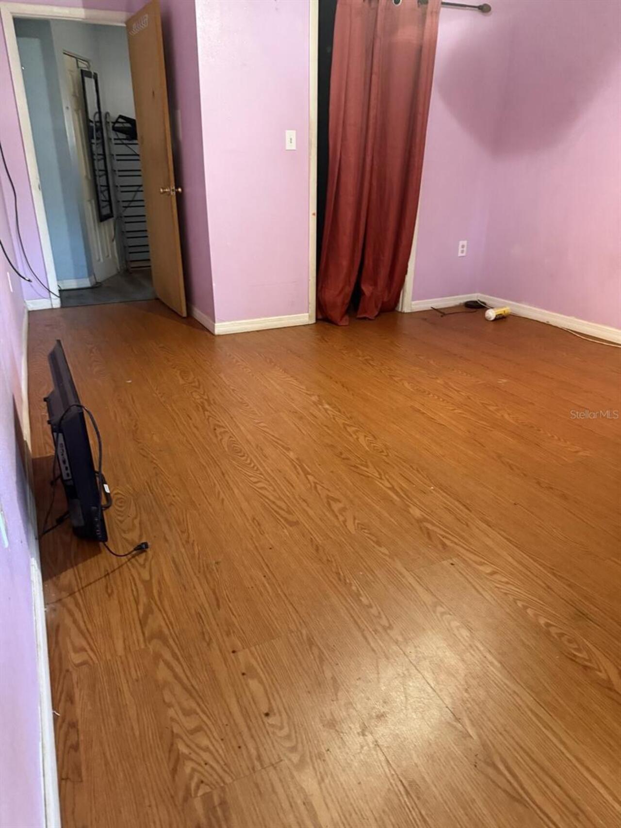 Listing Photo 6