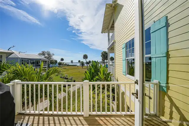 Listing Photo 32