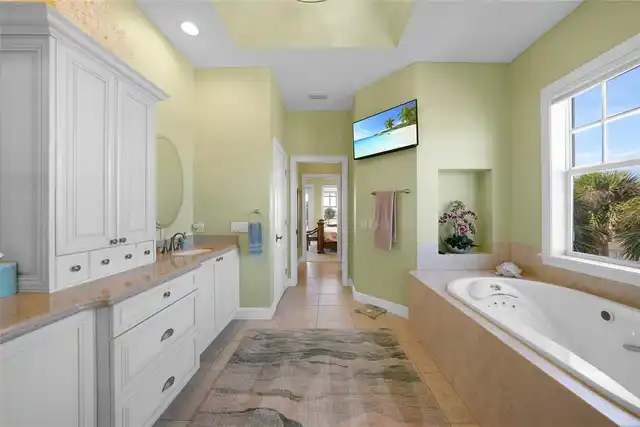 Listing Photo 43