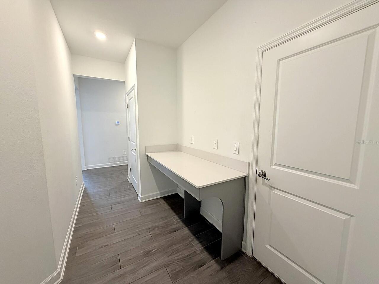 Listing Photo 9