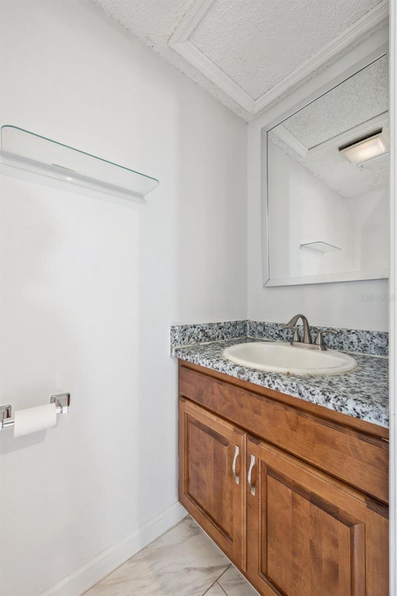 Listing Photo 16