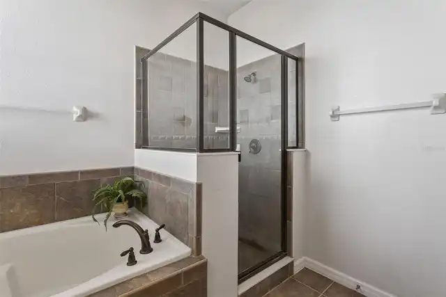 Listing Photo 13