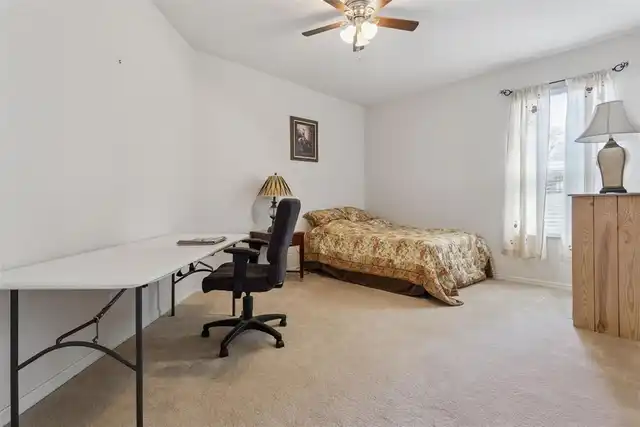 Listing Photo 22