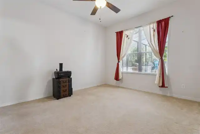 Listing Photo 25