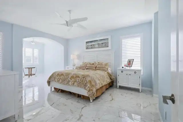 Listing Photo 18
