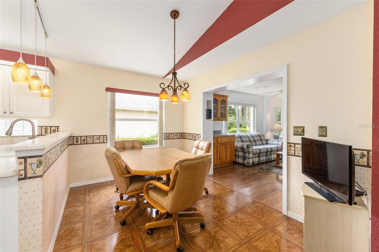 Listing Photo 16