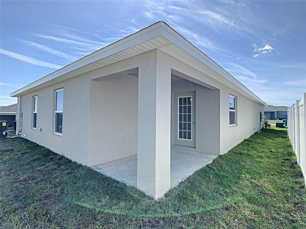 Listing Photo 18