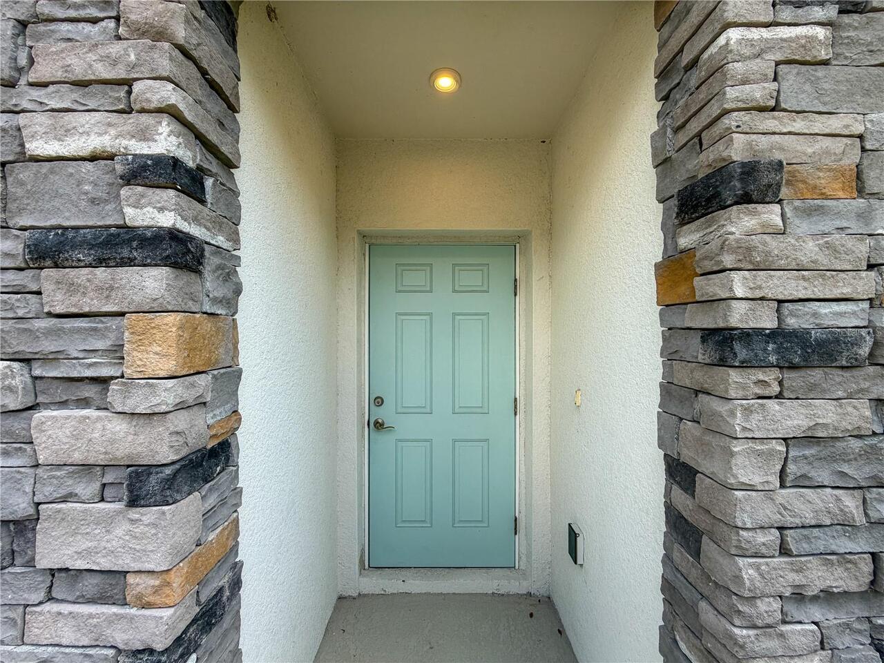 Listing Photo 7