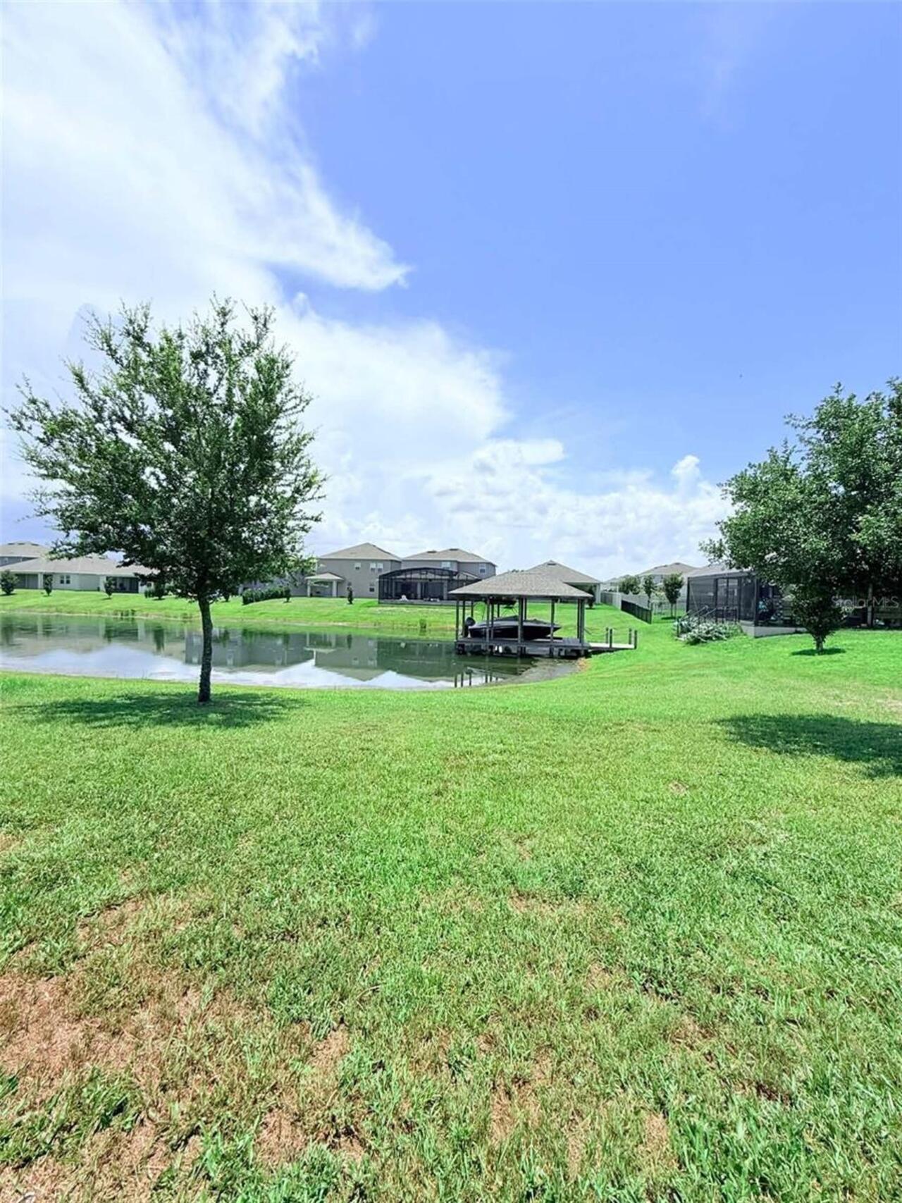 Listing Photo 17