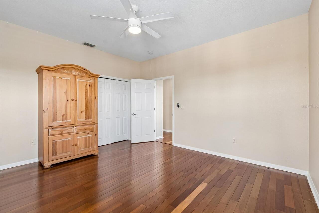 Listing Photo 38