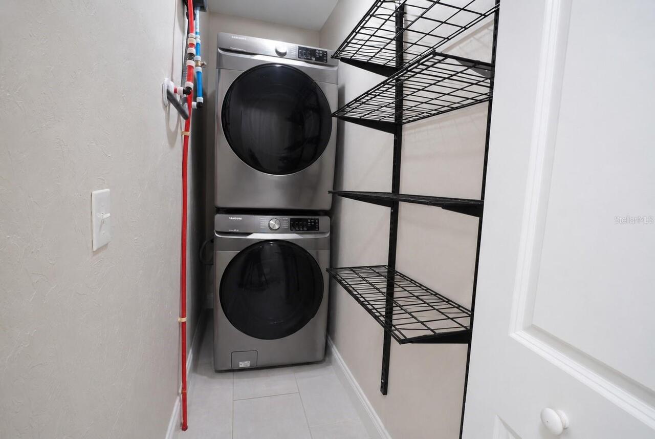Listing Photo 14