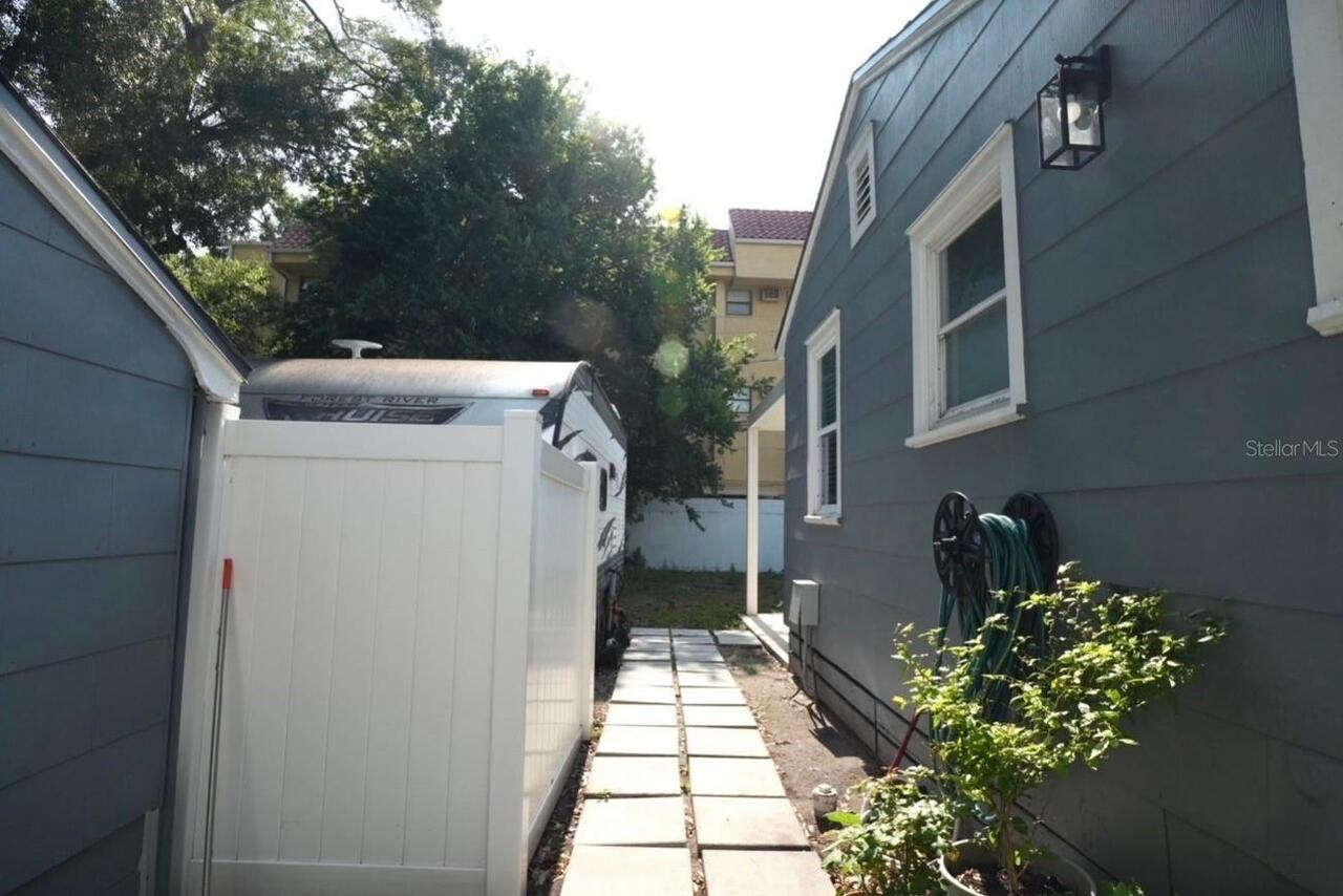 Listing Photo 16