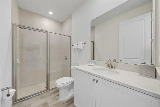 Listing Photo 23