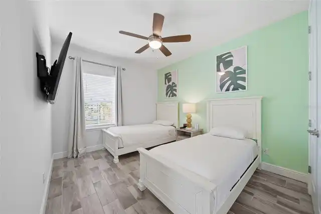 Listing Photo 29