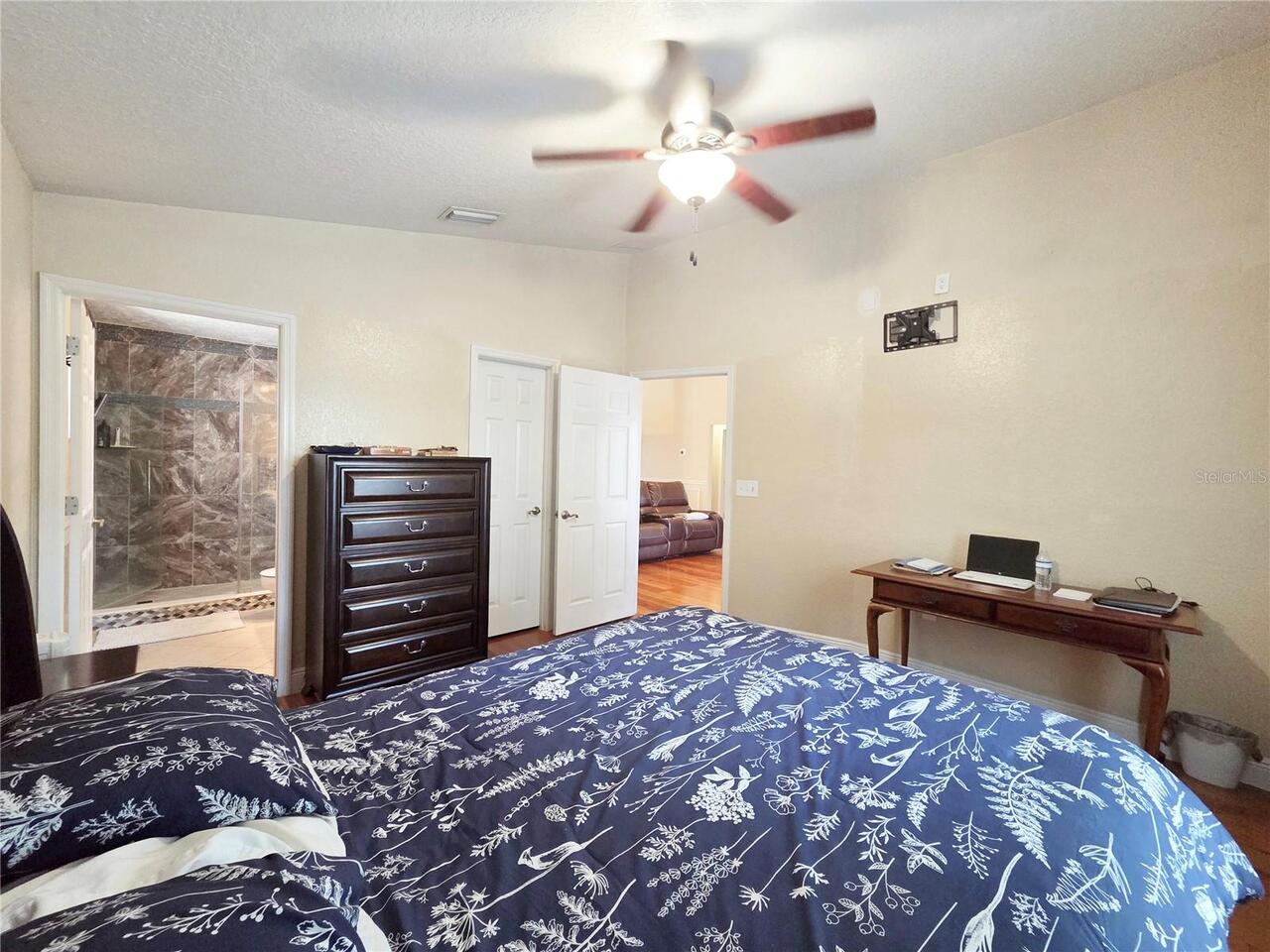 Listing Photo 14