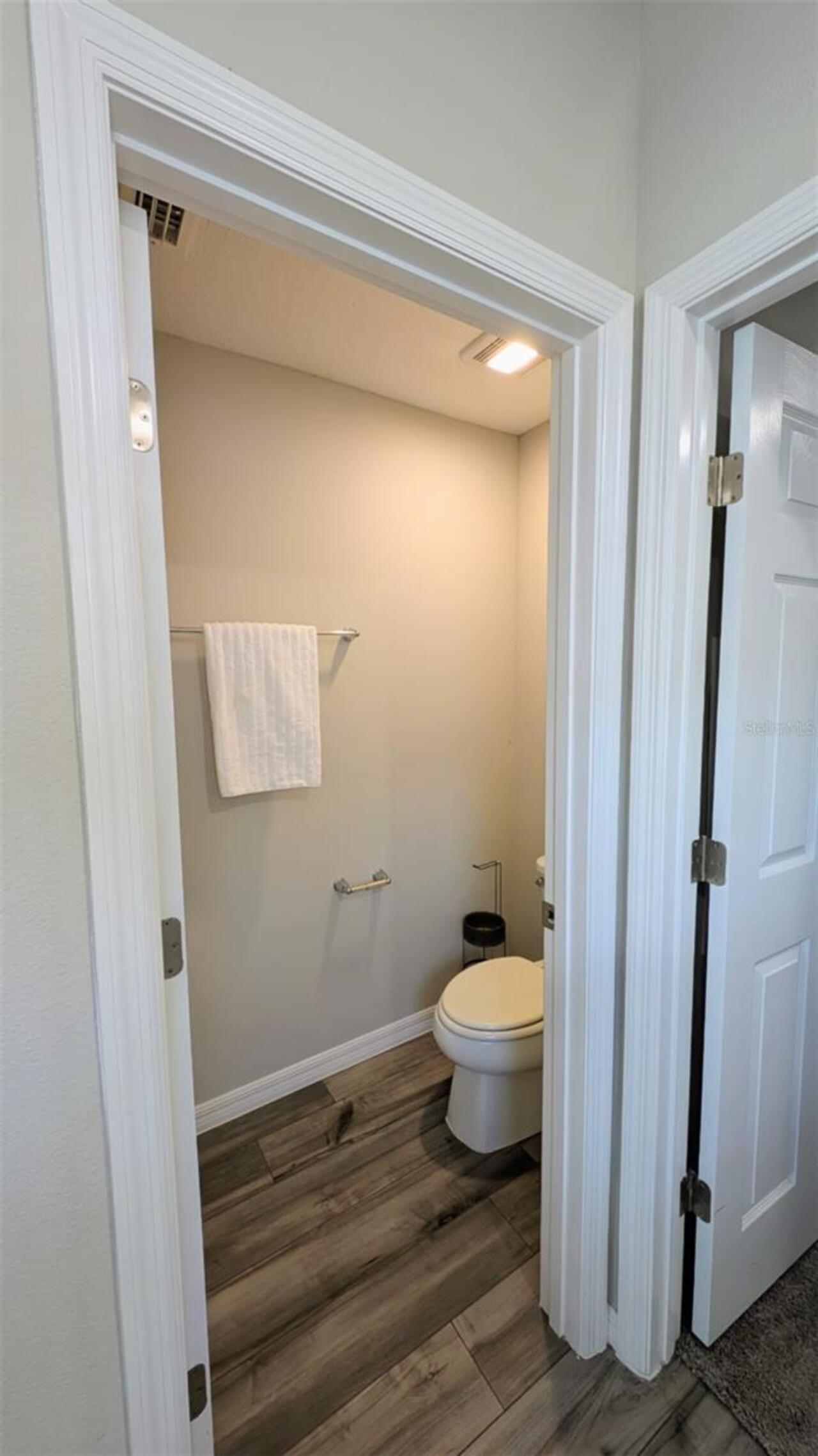 Listing Photo 33
