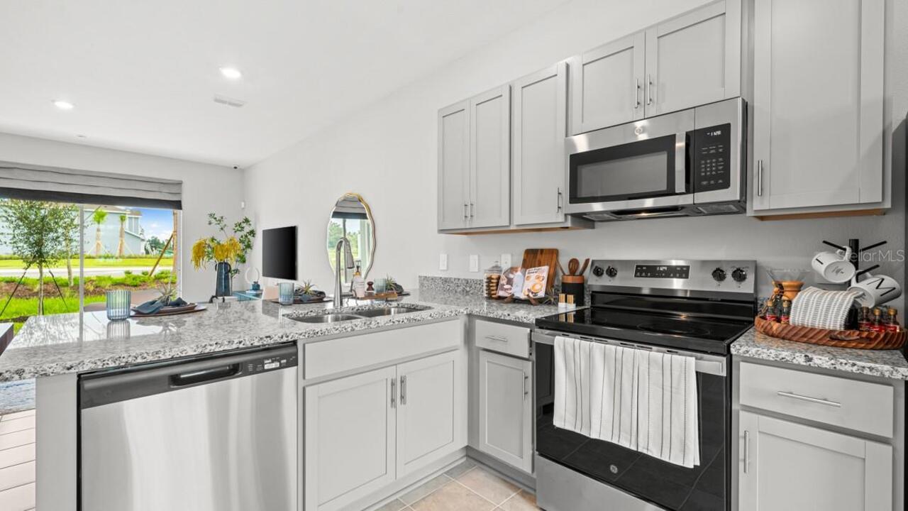 Listing Photo 10
