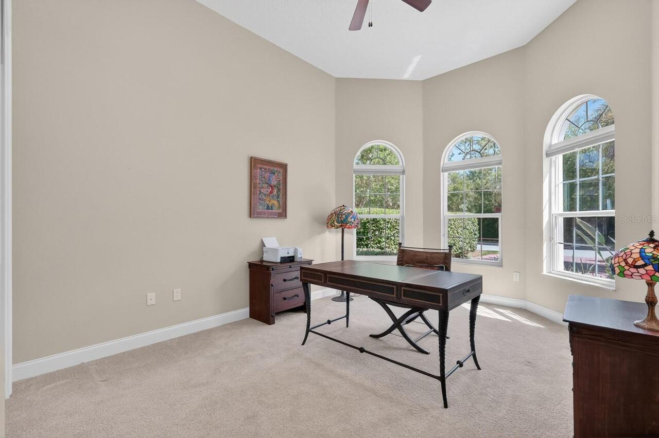 Listing Photo 10