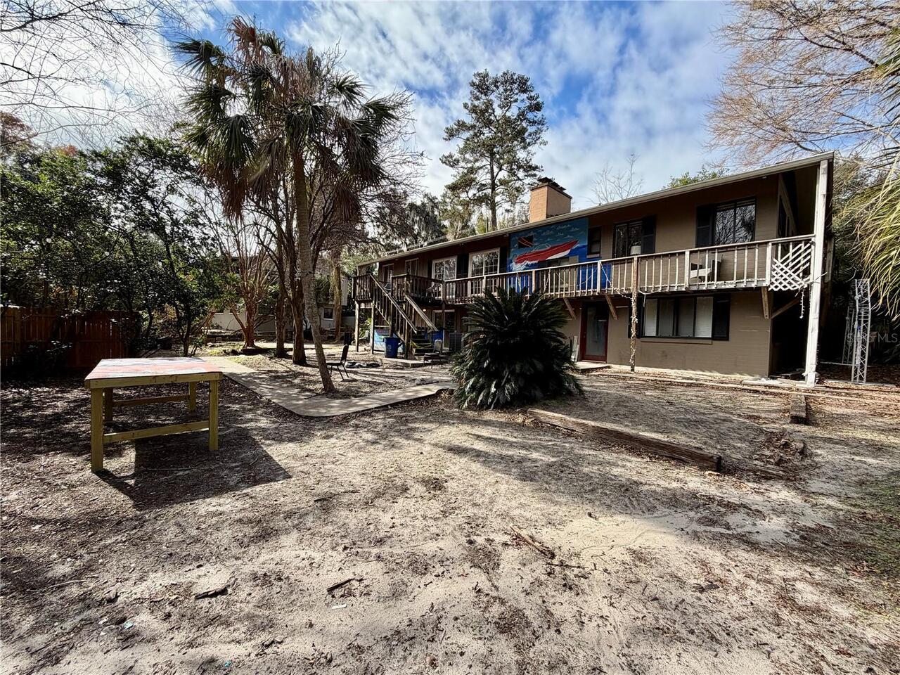 Listing Photo 10