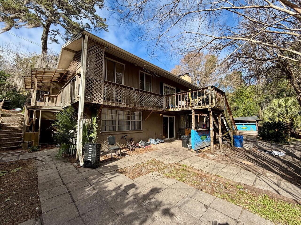 Listing Photo 11