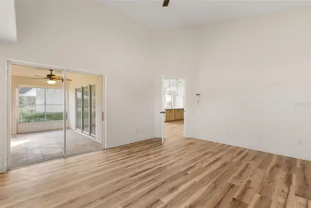 Listing Photo 27