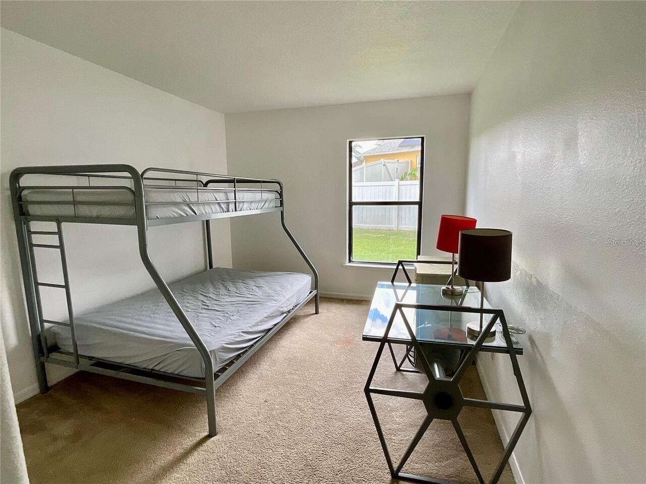 Listing Photo 10