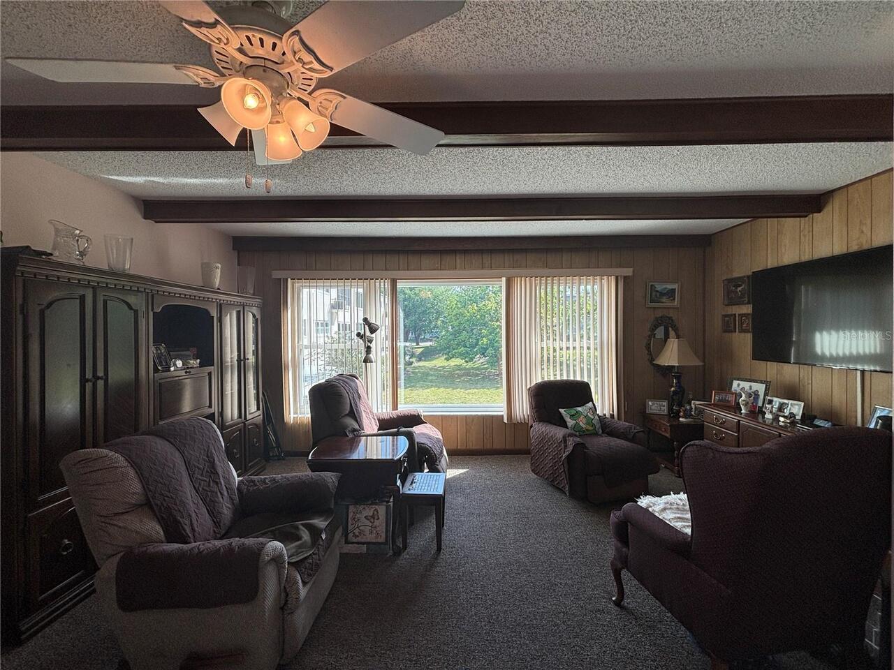 Listing Photo 8