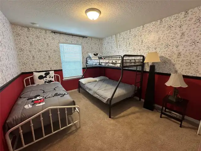 Listing Photo 12