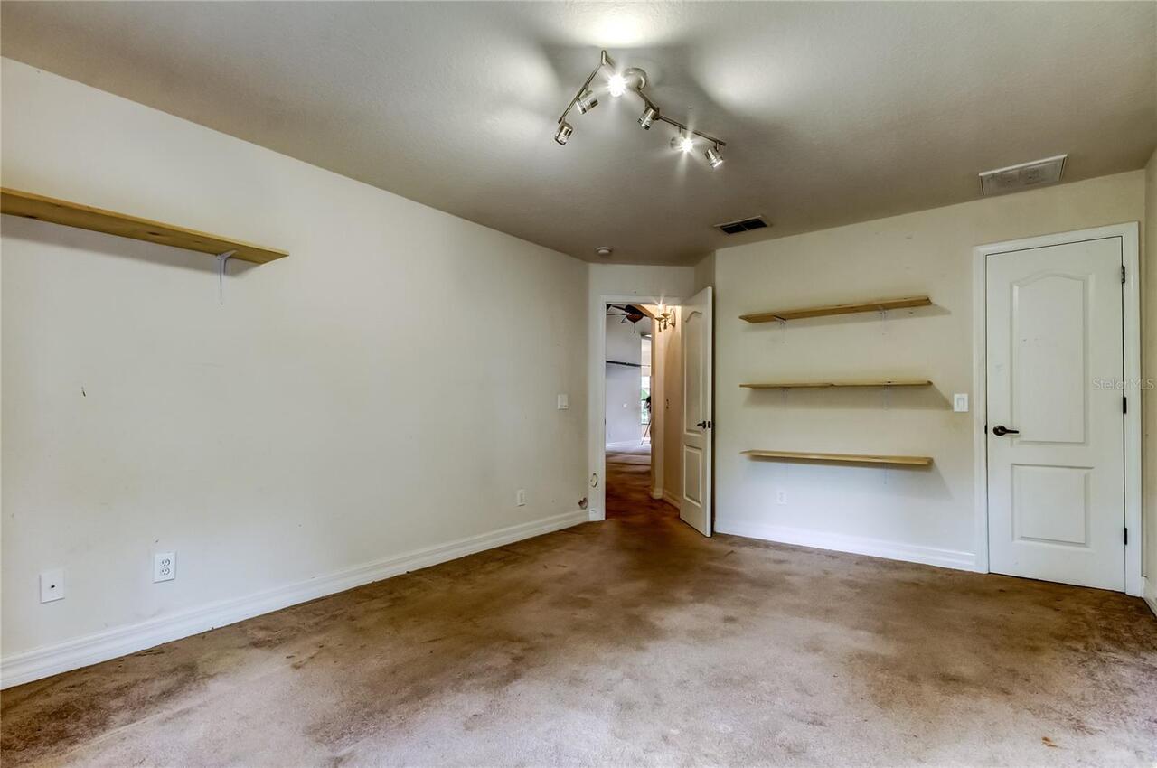 Listing Photo 29
