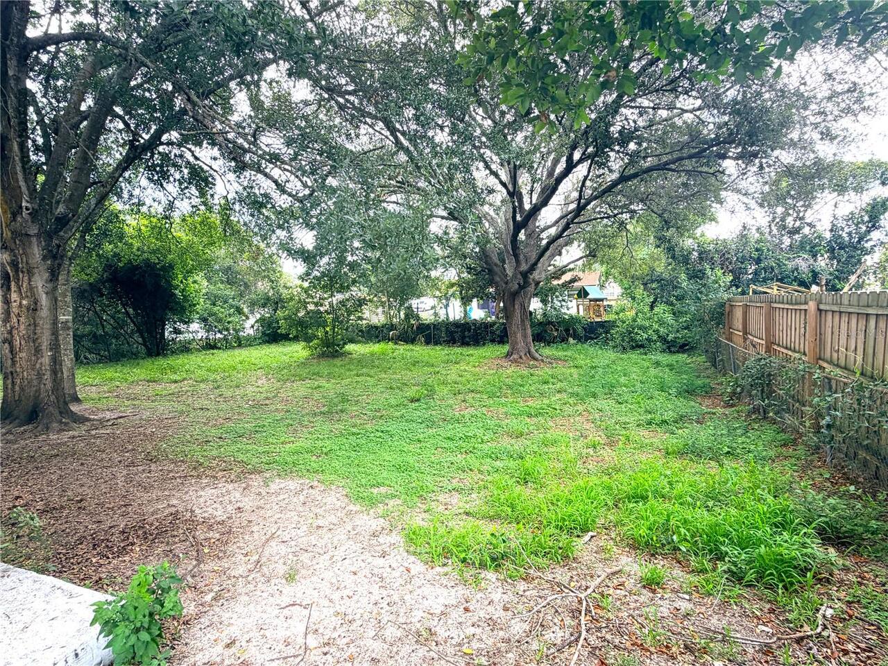 Listing Photo 13