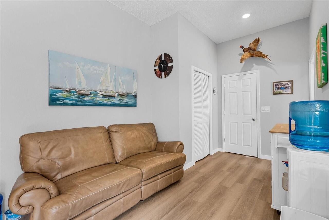 Listing Photo 43