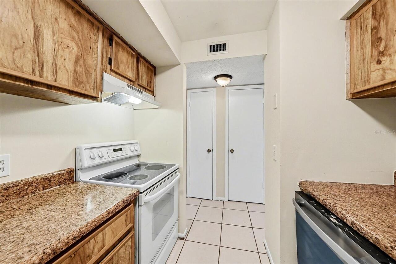 Listing Photo 14