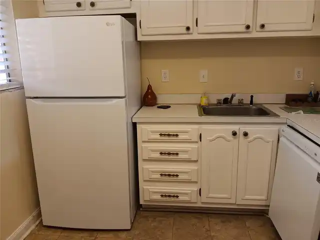 Listing Photo 5