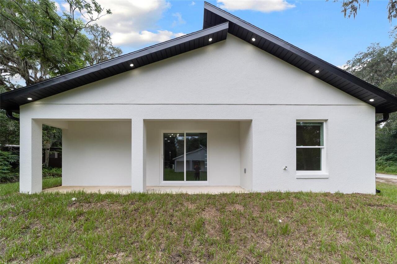 Listing Photo 16