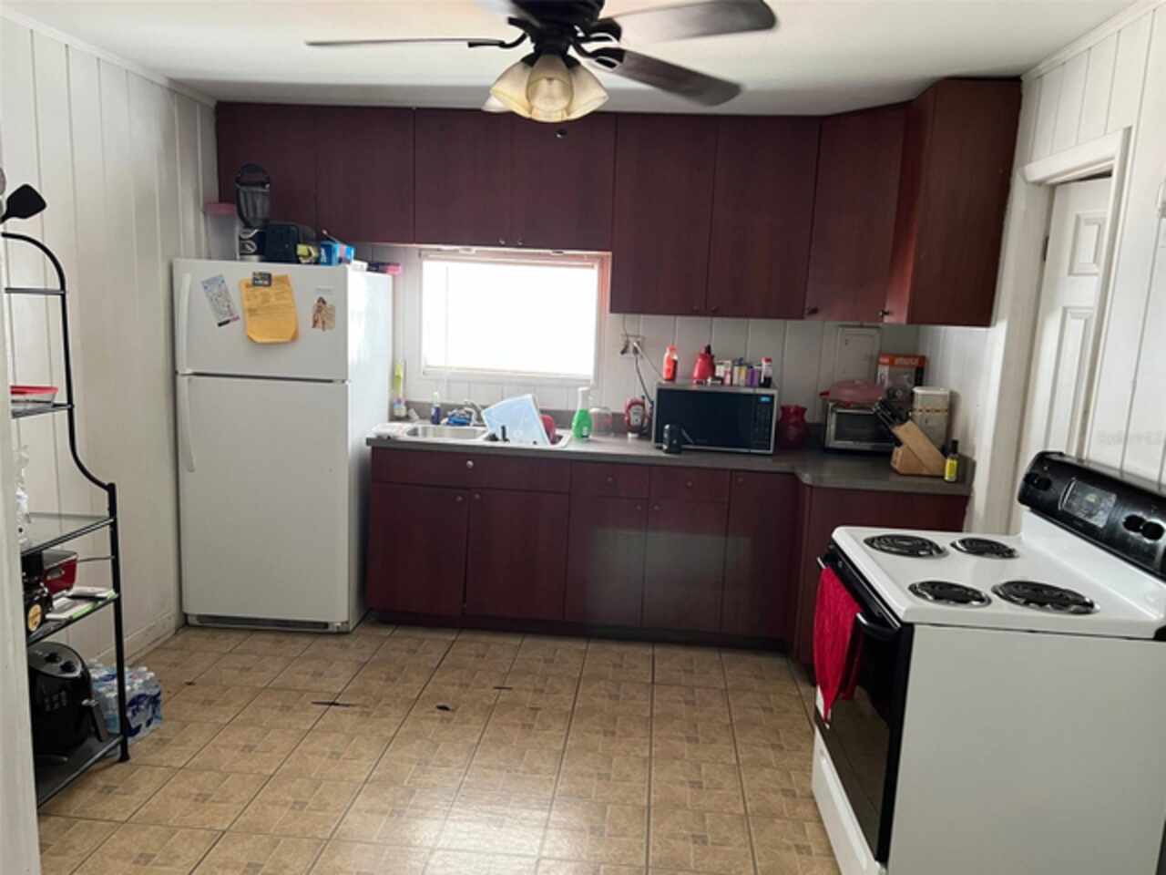 Listing Photo 8