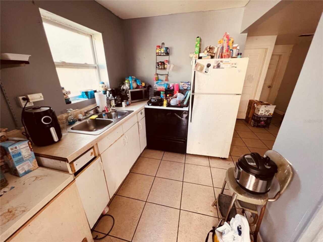 Listing Photo 12