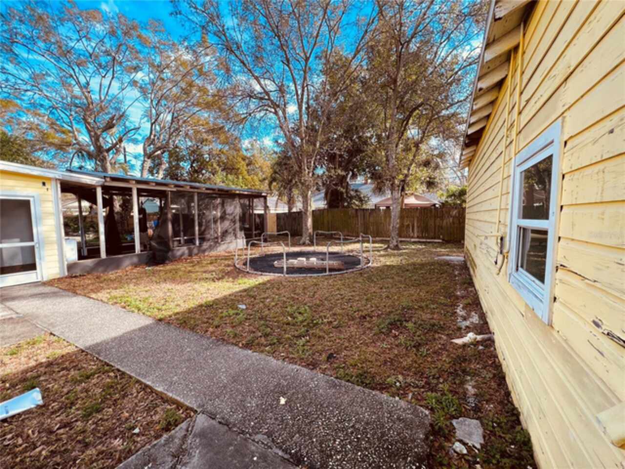 Listing Photo 17
